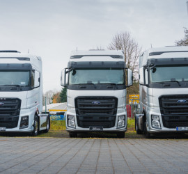 Auto Bäcker | Das Bild zeigt 3 Trucks von vorne.