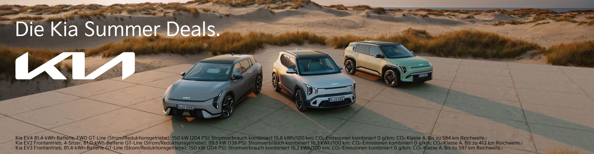 Angebote Slider-Kia Summer Deals | Jochem Gruppe Kia Summer Deals | Jochem Gruppe | Das Bild zeigt 3 Fahrzeuge auf einem Parkplatz vor einer Dünenlandschaft.