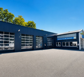 Autohaus AF GmbH | Jochem Gruppe | Neunkirchen Autohaus AF GmbH | Jochem Gruppe | Das Bild zeigt die Werkstatt von außen.