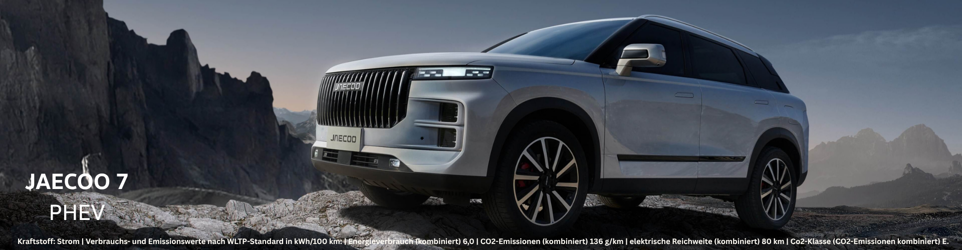 JAECOO 7 | Jochem Gruppe JAECOO 7 | Jochem Gruppe |Das Bild zeigt einen weißen SUV vor einem Bergpanorama.
